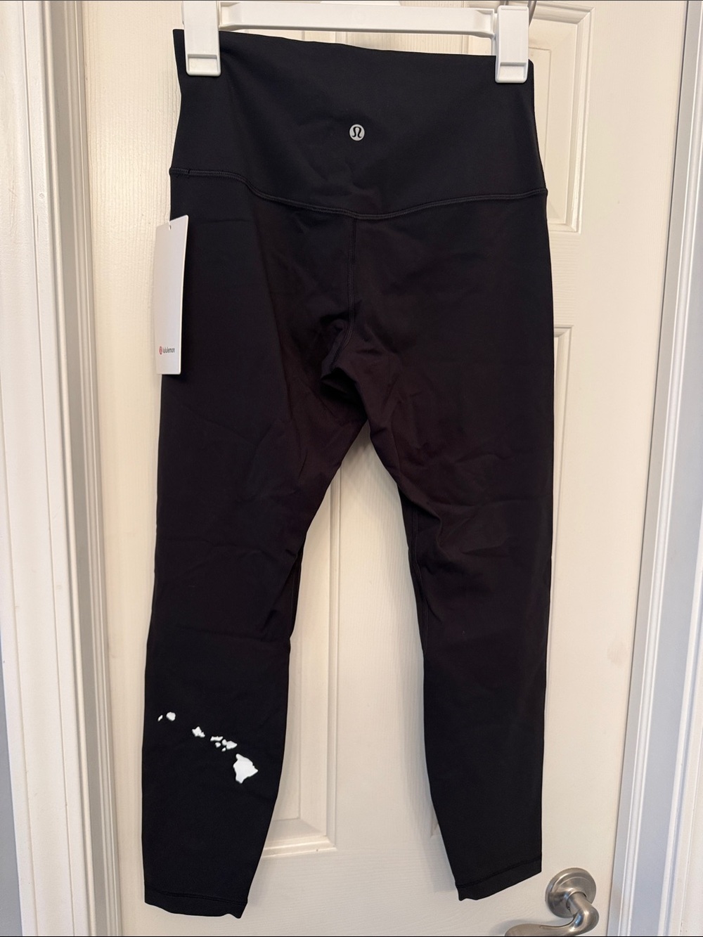 lululemon athletica hawaii Black Leggings with White Island Accent